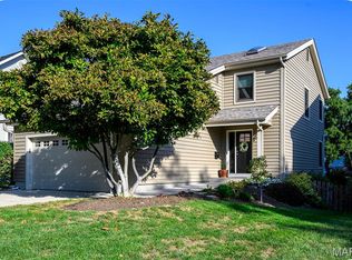 939 Victoria Pl, Saint Louis, MO 63122