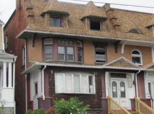 405 Grand St, Newburgh, NY 12550
