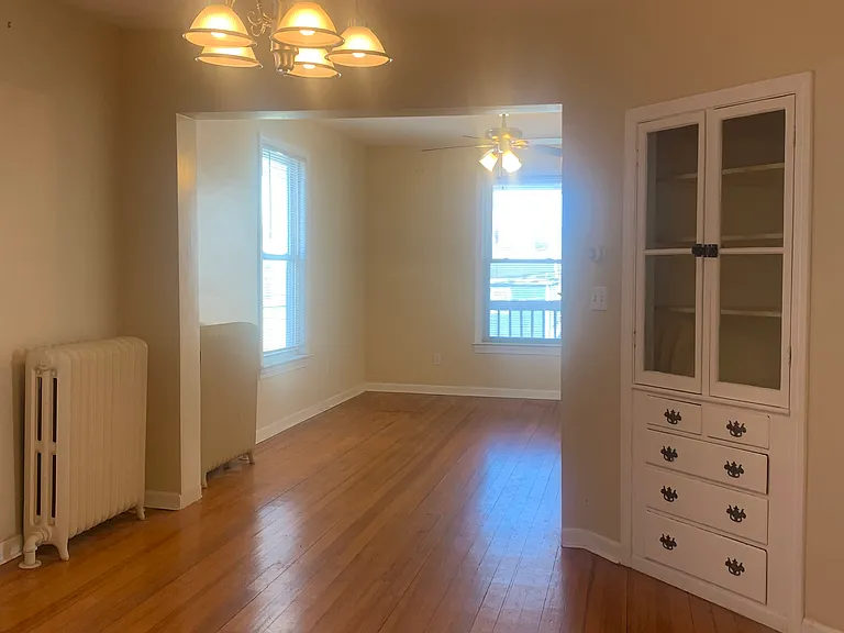 3 Hawkes St #2 — Photo 1