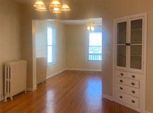 3 Hawkes St #2, Marblehead, MA 01945