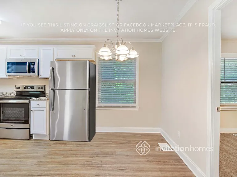 3751 Clovis Ct NW — Photo 7
