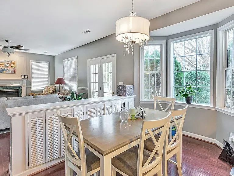 3383 Turnberry Cir — Photo 25