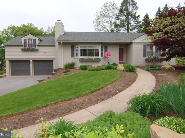 1277 Wiltshire Rd, York, PA 17403