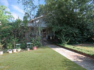 1032 Belhaven St, Jackson, MS, 39202