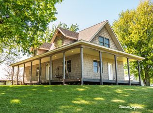 842 W Sippy Rd, Scottville, MI 49454