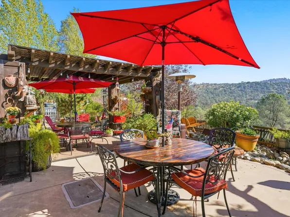32583 River Knolls Rd, Coarsegold, CA 93614