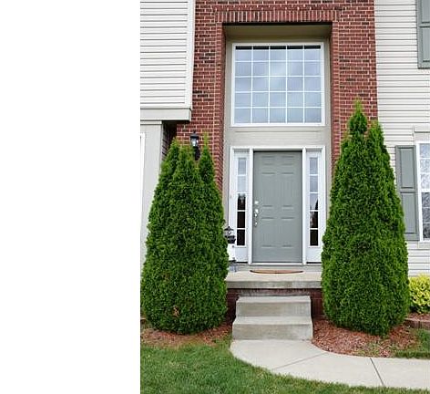 2nd image of 4929 Garnet Cir