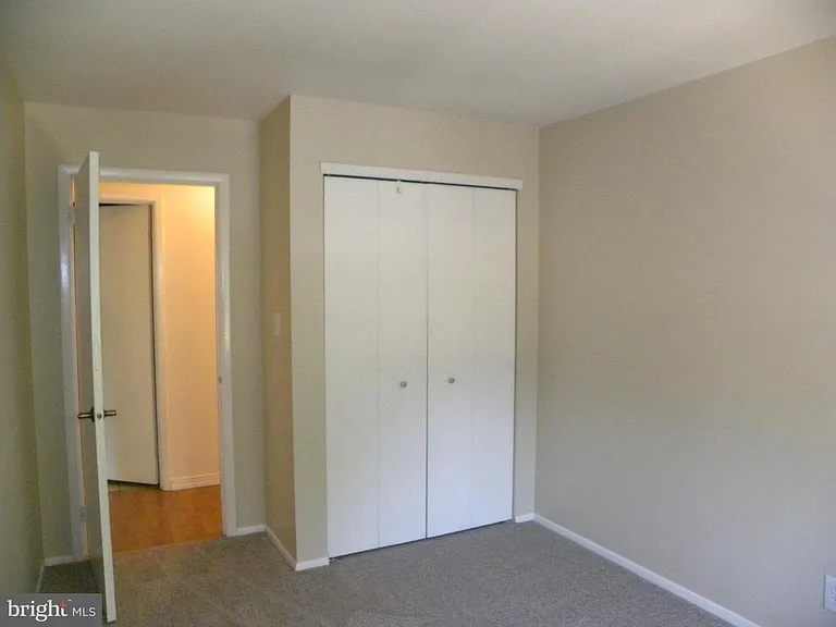 300B Mitten Ln #B — Photo 15