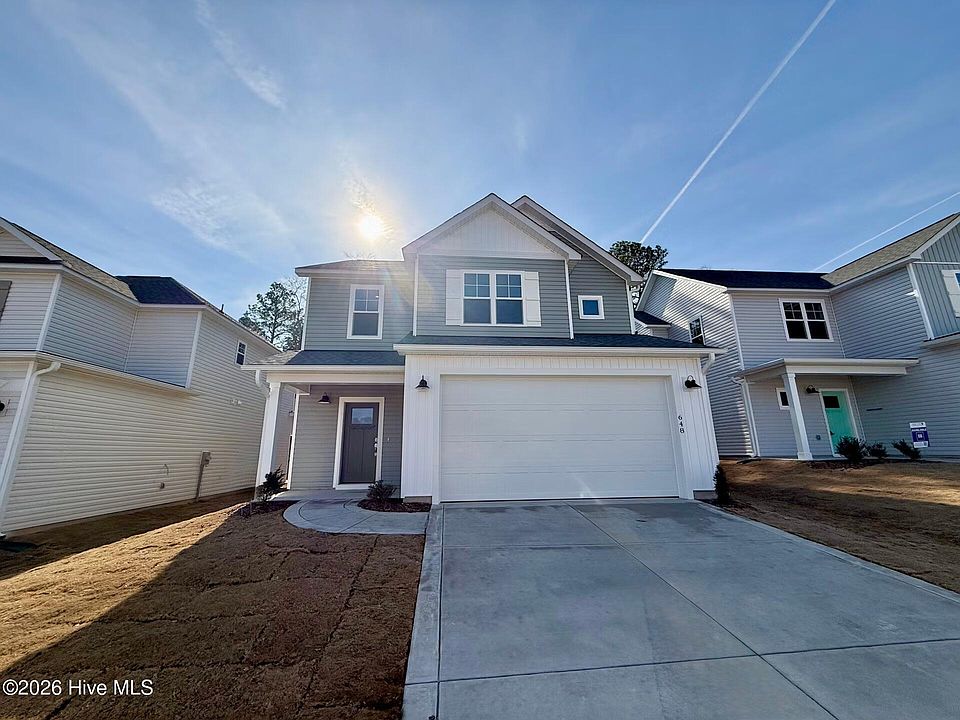 1st image of 648 Chambers Drive