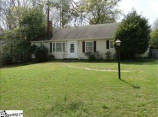 146 Briarwood Rd, Spartanburg, SC 29301