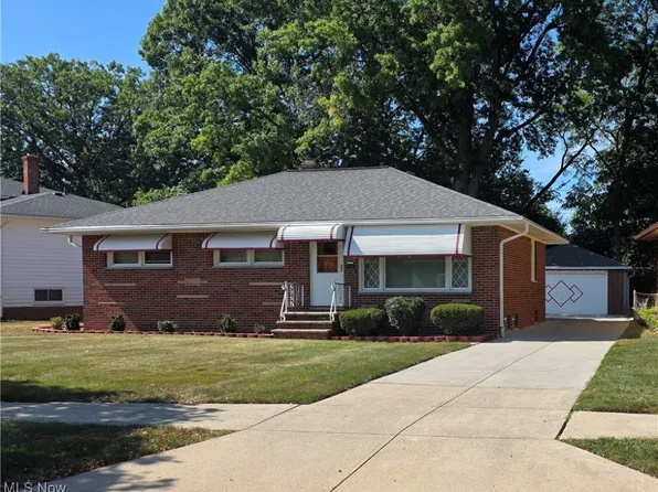 9756 Memphis Villas Blvd, Brooklyn, OH 44144