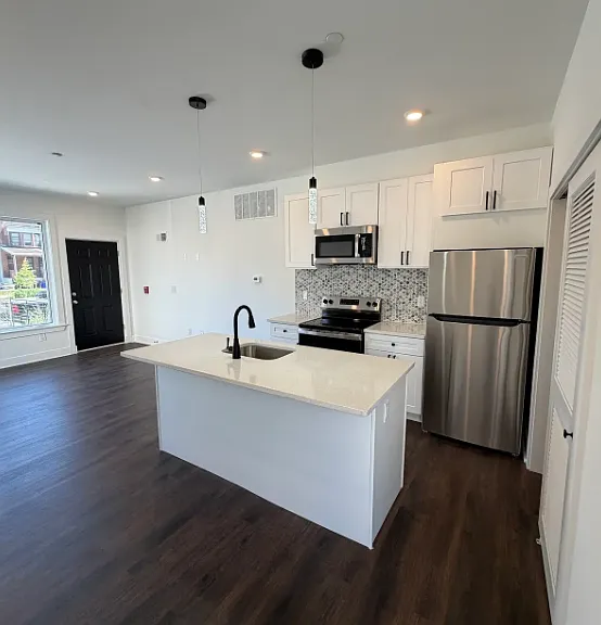 1240 W Erie Ave #1 — Photo 1