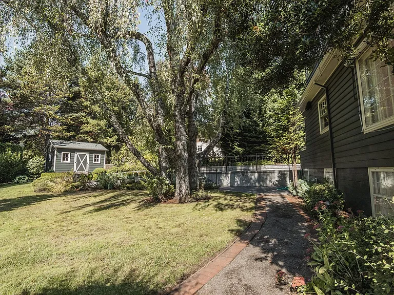 4527 SW 29th Ave — Photo 27