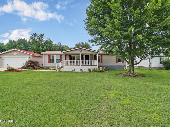 135 Caney Creek Dr, Crossville, TN 38571
