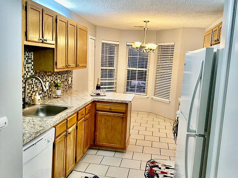 6 Navajo Ct — Photo 11