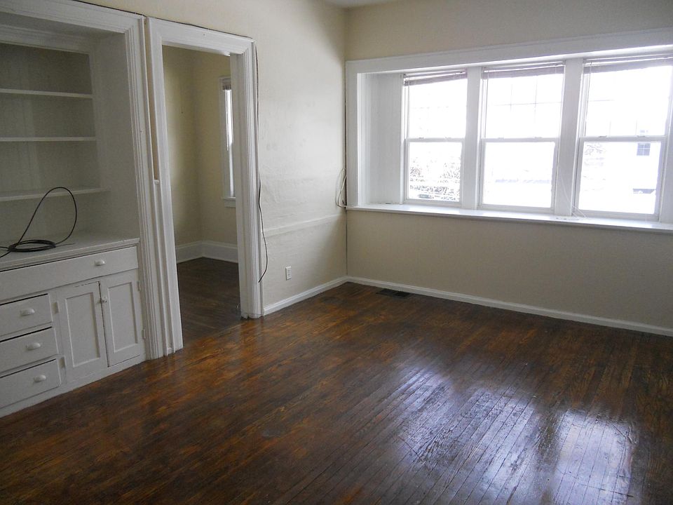 1st image of 247 W Utica St APT 8