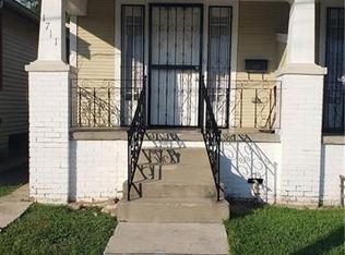 1711 8th St, New Orleans, LA 70115