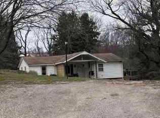 275 Hillside Ave, Freedom, PA 15042