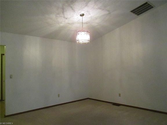 3rd image of 5614 Callaway Cir Unit 5614-1