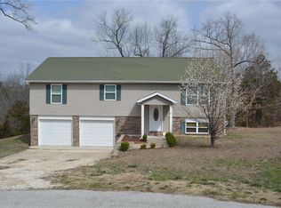 14135 Hopi Ln, Dixon, MO 65459