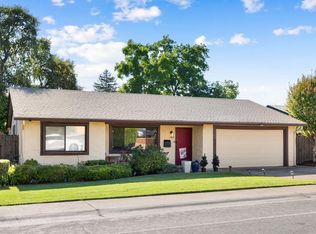 260 Flower Dr, Folsom, CA