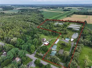 3581 Swamp Rd, Canandaigua, NY 14424
