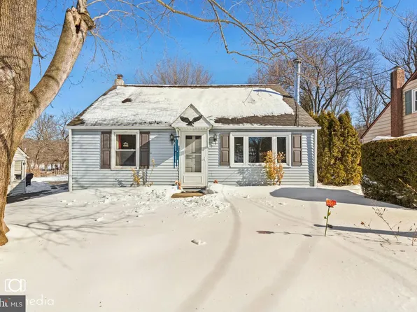 2049 Farmington Ave, Pottstown, PA 19464