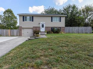 10004 Branchview Dr, Knoxville, TN 37932