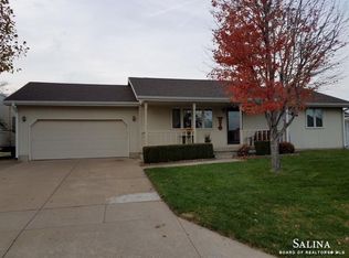 2154 Linden Dr, Salina, KS 67401