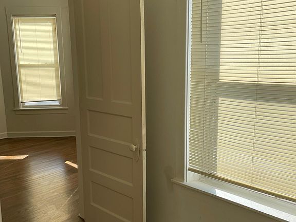4th image of 11339 S Martin Luther King Dr #2F