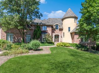 14 S Wynstone Dr, North Barrington, IL
