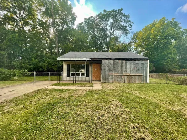 6241 Langdon Ct, Saint Louis, MO 63134