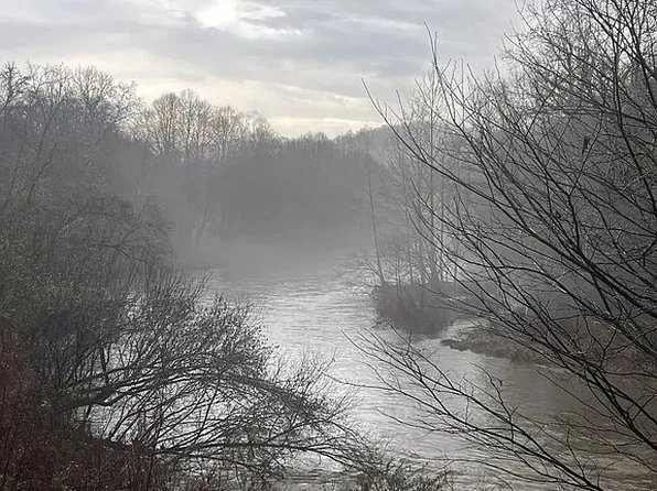 417 Riveroverlook Dr, Copperhill, TN 37317