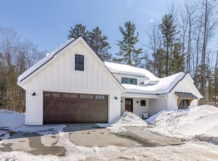 25064 Timber Tree Rd, Cohasset, MN 55721