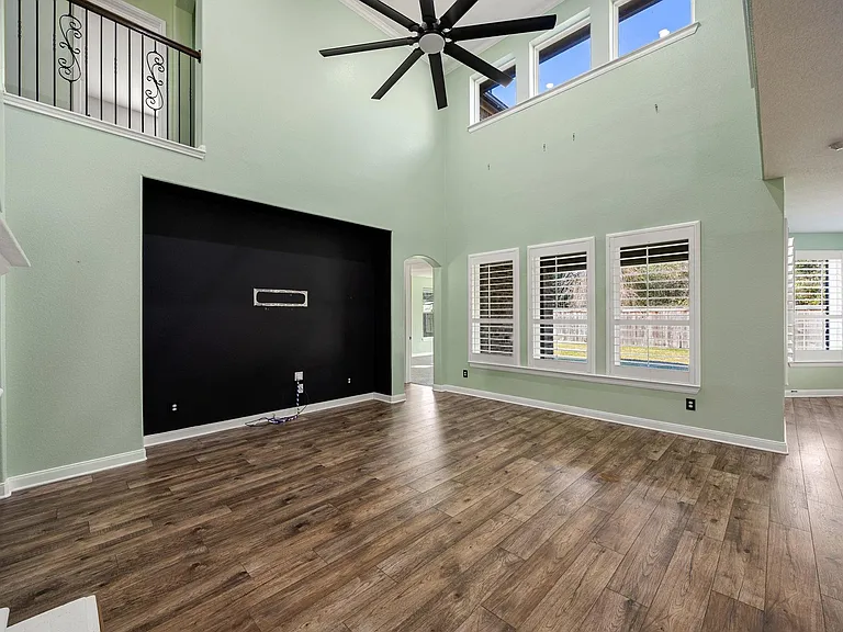 22335 Sawmill Ranch Dr — Photo 10