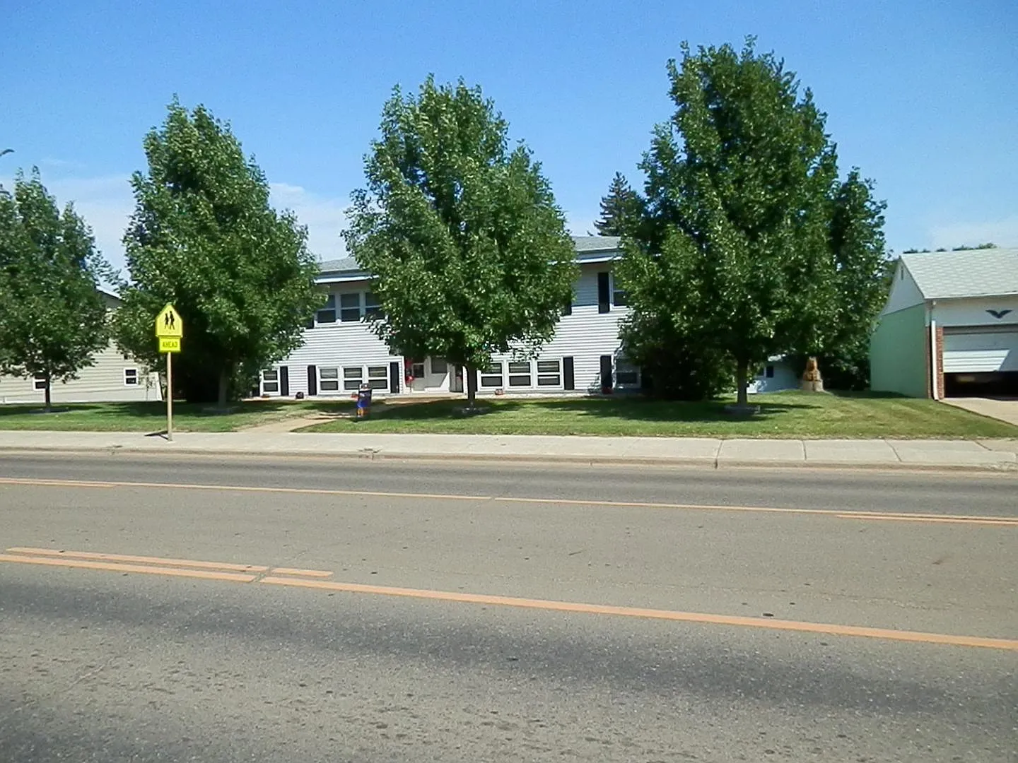 1527 10th Ave West - #23 — Photo 2