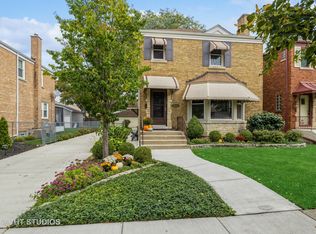1631 N 74th Ct, Elmwood Park, IL 60707
