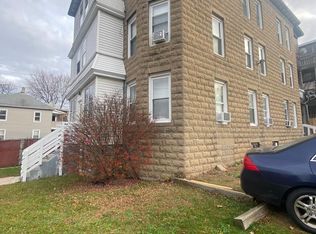 35 Healey St, Springfield, MA 01151