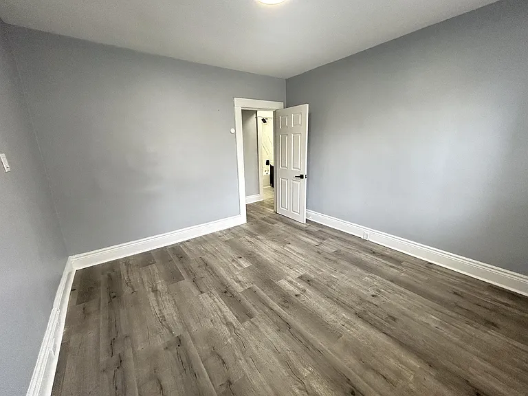 831 Main St — Photo 7
