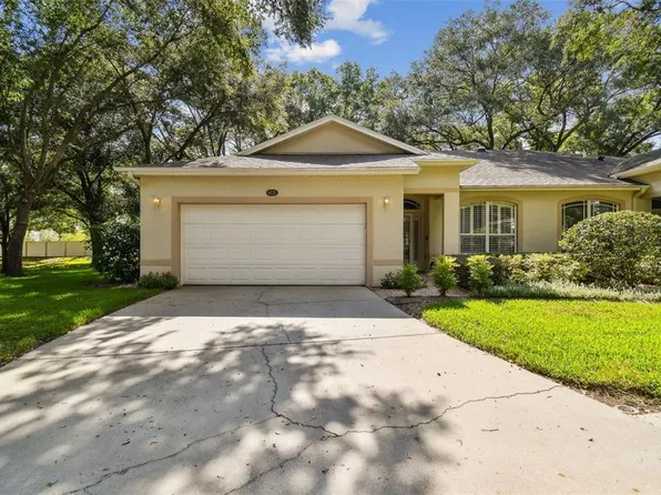 8635 Alexandra Arbor Ln, Temple Terrace, FL 33637