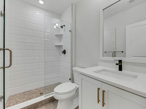 5th image of 63 Samuel Way