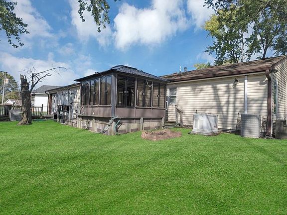 3rd image of 256 Corrington Ct #123