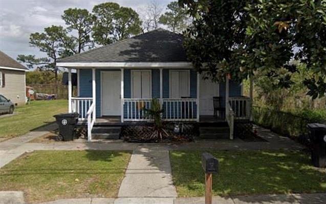 1st image of 4223 America St