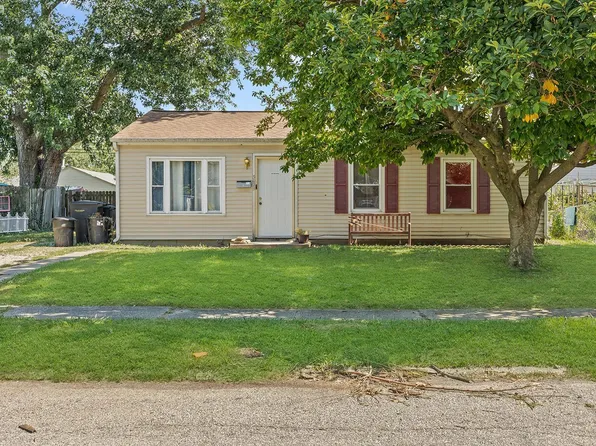 3025 Fairwood Dr, Lafayette, IN 47909