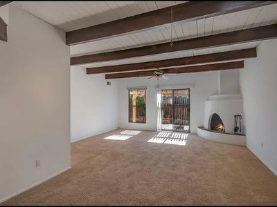 2954 Plaza Azul, Santa Fe, NM, 87507