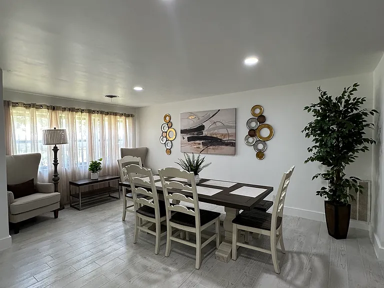 4629 Fawn Dr — Photo 2
