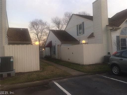 1st image of 1722 Harvest Bend Ct