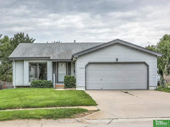 13405 Edna St, Omaha, NE 68138