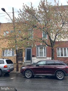 2411 S 11th St, Philadelphia, PA, 19148