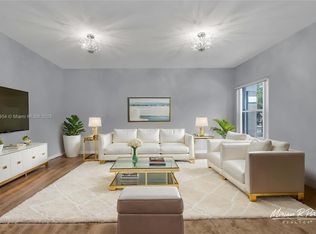 14059 SW 49th St #4, Hollywood, FL 33027